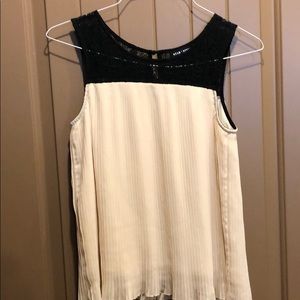 Star Style Sleeveless Blouse